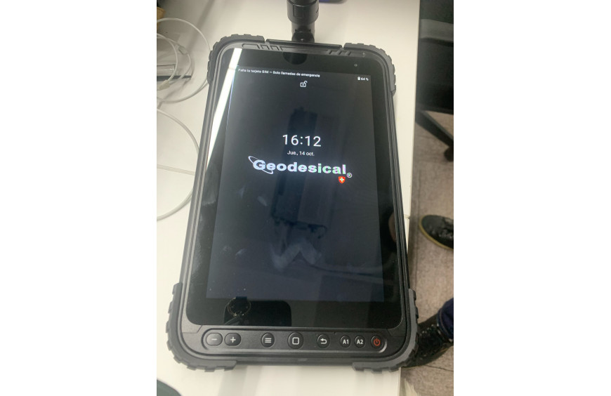 GT8: Nuevo equipo Tablet  GNSS de precision 1 cm que lanza al mercado Geodesical Technology 